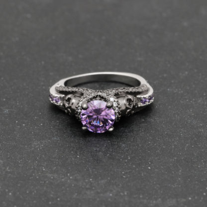 Bague-Tete-de-Mort-Pago-Violet-b