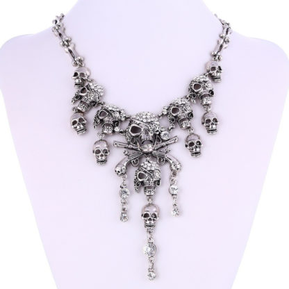 Collier-Tete-de-Mort-Ifac-argent-a