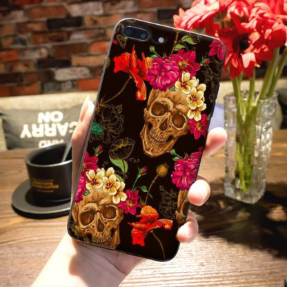 Coque-Iphone-Tete-de-Mort-Erga