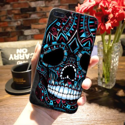 Coque-Iphone-Tete-de-Mort-Ergina