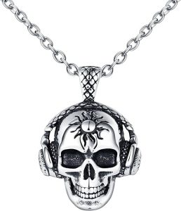Collier tĂȘte de mort casque audio